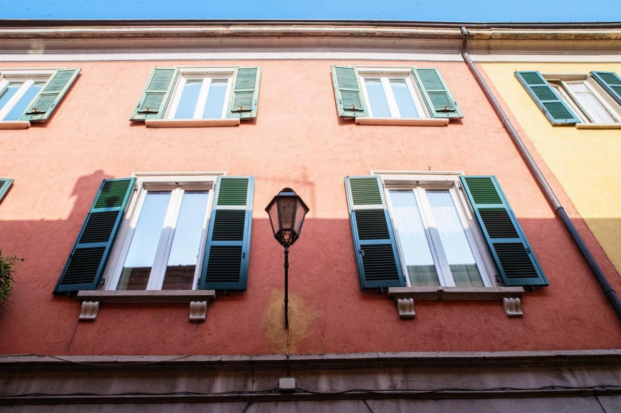 Casa Paola - Downtown Cernobbio Appartement Buitenkant foto